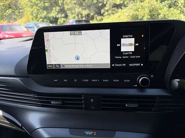 Hyundai BAYON 1.0 T-Gdi Mhev Premium Suv 5Dr Petrol Hybrid Dct Euro 6 (S/S) (100 Ps) Mangrove Green
