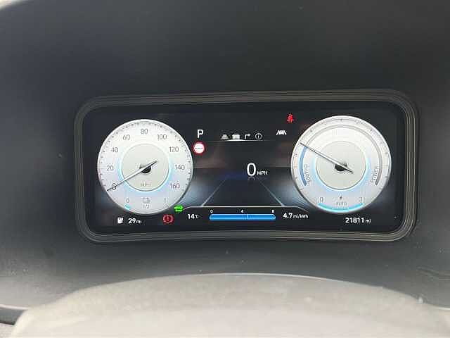Hyundai KONA 64Kwh Premium Suv 5Dr Electric Auto (10.5Kw Charger) (204 Ps) Jungle Green