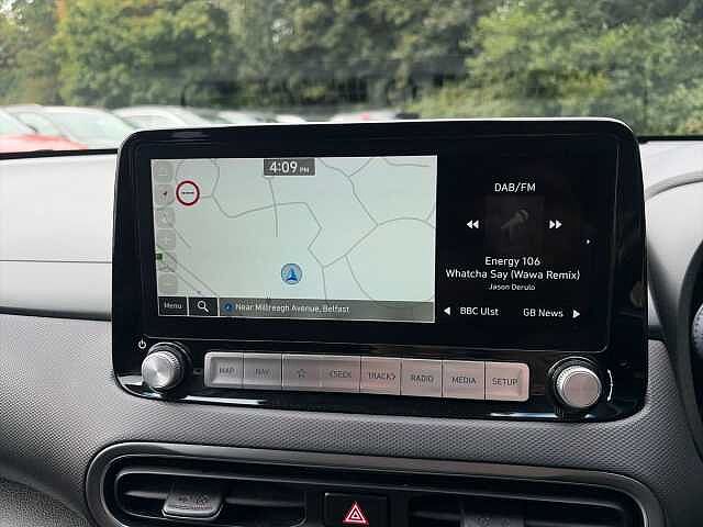 Hyundai KONA 64Kwh Premium Suv 5Dr Electric Auto (10.5Kw Charger) (204 Ps) Jungle Green