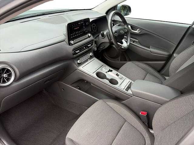Hyundai KONA 64Kwh Premium Suv 5Dr Electric Auto (10.5Kw Charger) (204 Ps) Jungle Green