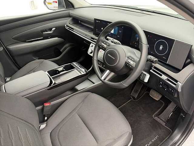 Hyundai TUCSON 1.6 T-Gdi Advance Suv 5Dr Petrol Hybrid Auto Euro 6 (S/S) (215 Ps) Atlas White