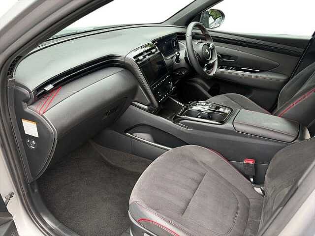 Hyundai TUCSON 1.6 H T-Gdi N Line Suv 5Dr Petrol Hybrid Auto Euro 6 (S/S) (230 Ps) Shimmering Silver