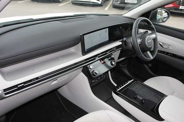 Hyundai TUCSON 1.6T 150 Ultimate 5dr DCT White