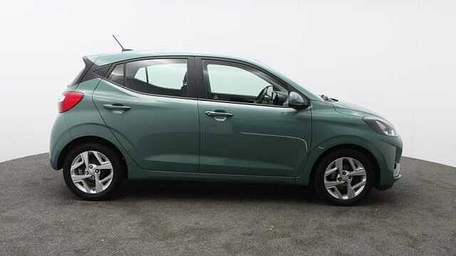 Hyundai I10 1.2 SE Connect Hatchback 5dr Petrol Manual Euro 6 (s/s) (84 ps) Green
