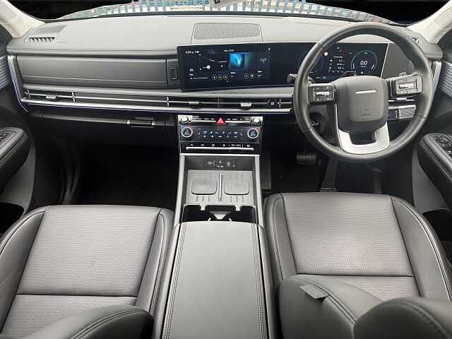 Hyundai SANTA FE 1.6 TGDi Plug-in Hybrid Premium 5dr 4WD Auto Black