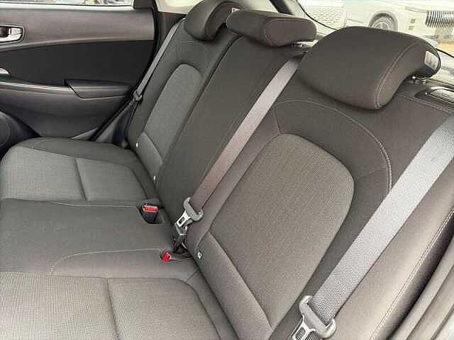 Hyundai KONA 1.6h-GDi Hybrid Premium 5dr Automatic