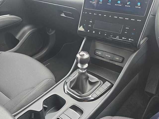 Hyundai TUCSON 1.6T-GDi Se Connect 5dr Red