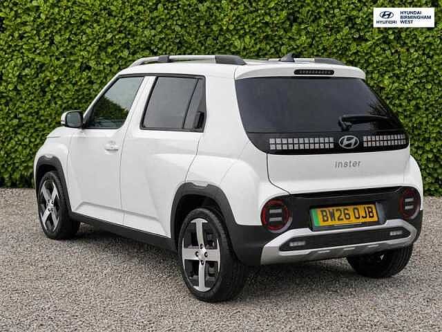Hyundai INSTER Long Range 49kWh 02 SUV 5dr Electric Auto (115 ps) White