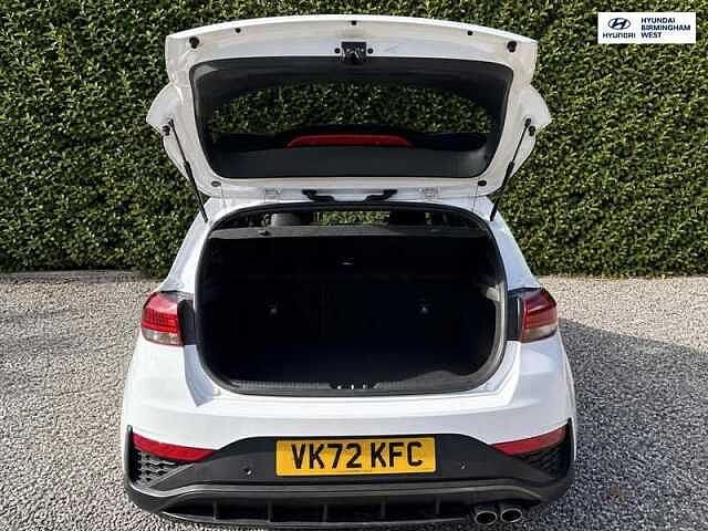 Hyundai I30 1.5 T-GDi MHEV N Line Hatchback 5dr Petrol Hybrid Manual Euro 6 (s/s) (159 ps) White