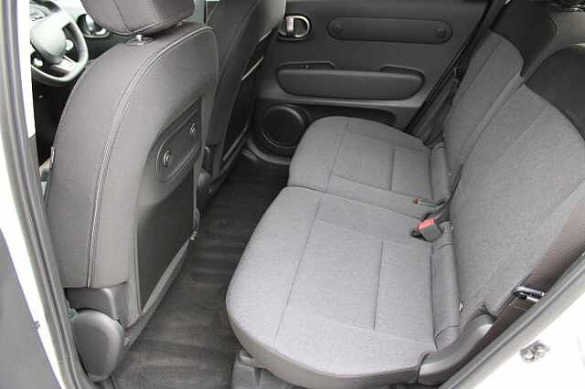 Hyundai INSTER Long Range 49kWh 02 Auto 5dr White