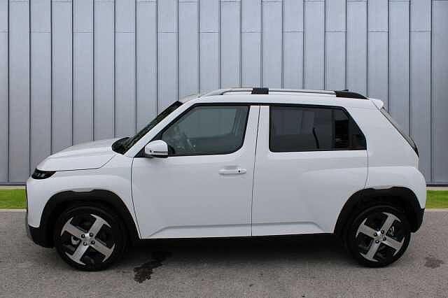 Hyundai INSTER Long Range 49kWh 02 Auto 5dr White