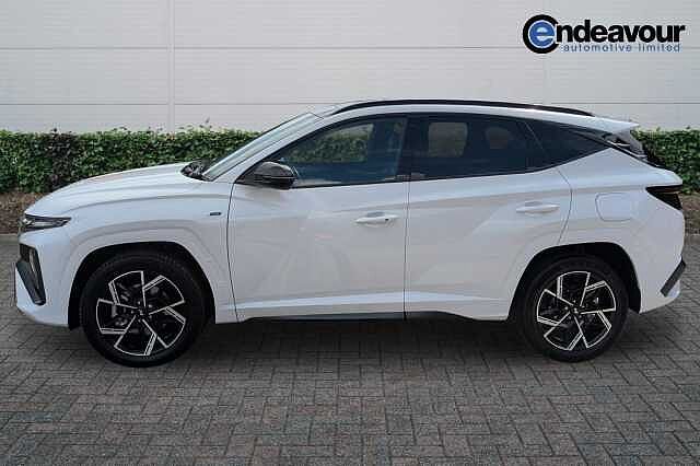 Hyundai TUCSON 1.6T Hybrid N Line S 5dr Auto White
