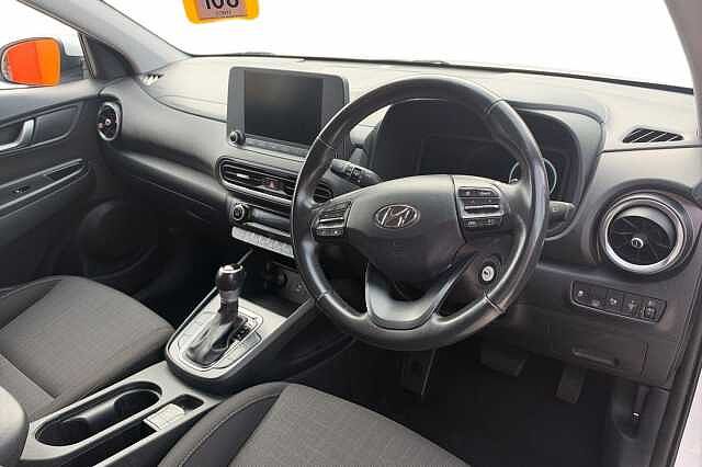Hyundai KONA 1.6 GDi Hybrid SE Connect 5dr DCT White