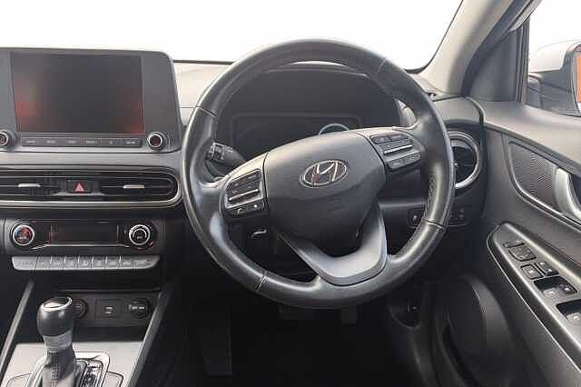 Hyundai KONA 1.6 GDi Hybrid SE Connect 5dr DCT White