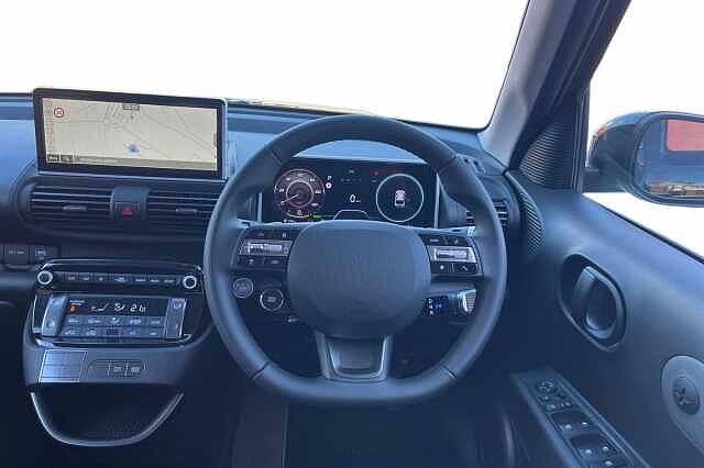 Hyundai INSTER 85kW 01 49kWh 5dr Auto Black