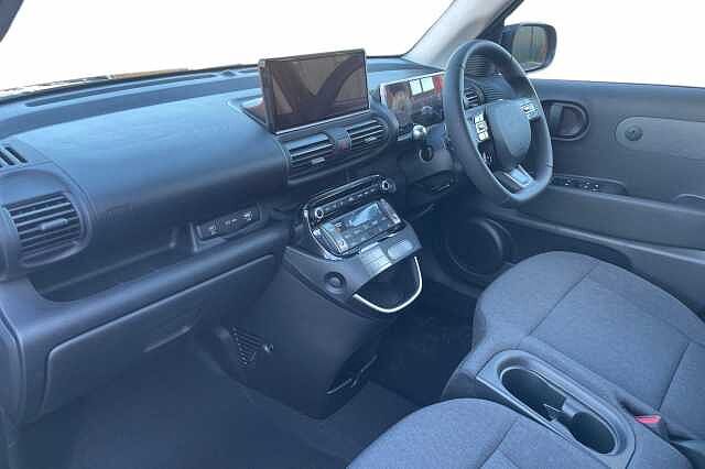 Hyundai INSTER 85kW 01 49kWh 5dr Auto Black
