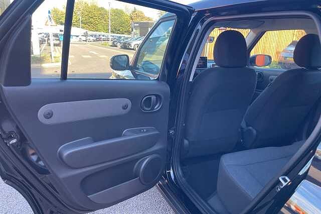 Hyundai INSTER 85kW 01 49kWh 5dr Auto Black