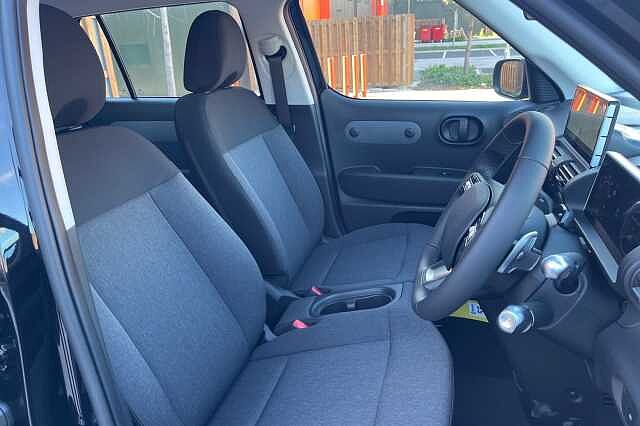 Hyundai INSTER 85kW 01 49kWh 5dr Auto Black