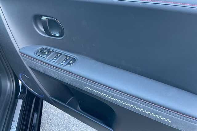 Hyundai IONIQ 5 168kW N Line 84 kWh 5dr Auto Black
