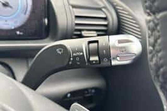 Hyundai INSTER 01 Black