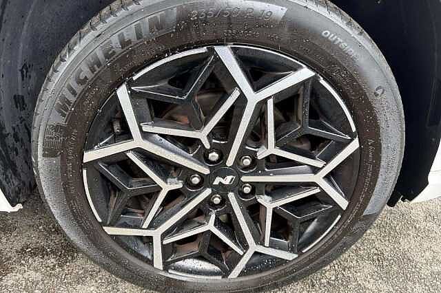 Hyundai TUCSON T-GDI N LINE S White