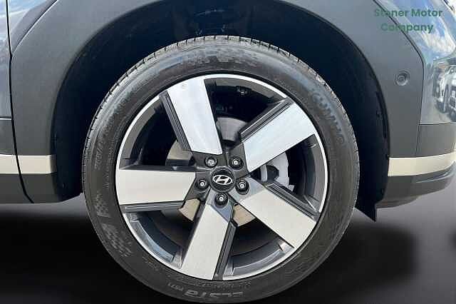 Hyundai SANTA FE 1.6 TGDi 239 Hybrid Ultimate 5dr 4WD Auto Grey