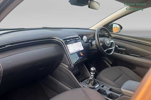Hyundai TUCSON 1.6 TGDi SE Connect 5dr 2WD Black