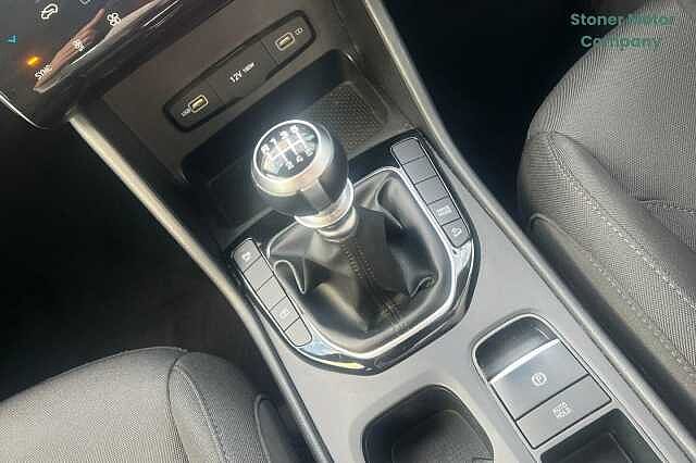 Hyundai TUCSON 1.6 TGDi SE Connect 5dr 2WD Black