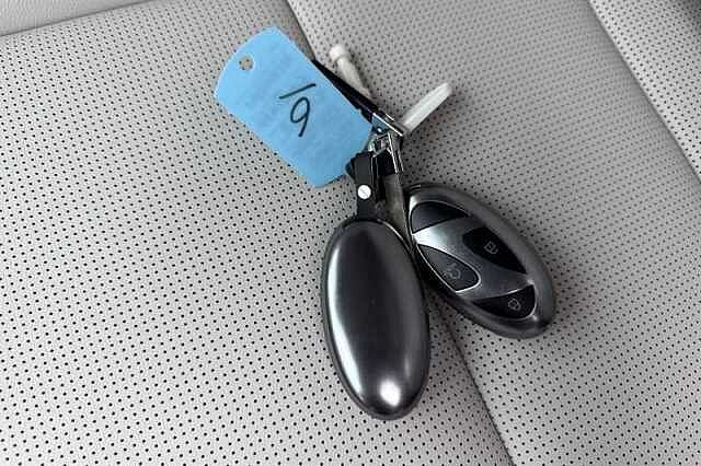 Hyundai SANTA FE 1.6 T-GDi 13.8kWh Ultimate SUV 5dr Petrol Plug-in Hybrid Auto 4WD Euro 6 (s/s) ( Silver