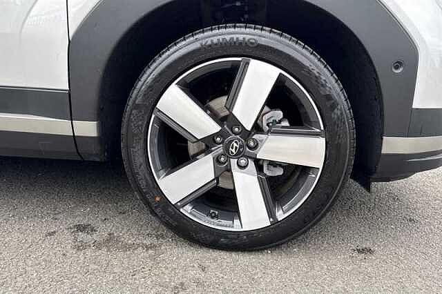 Hyundai SANTA FE 1.6 T-GDi 13.8kWh Ultimate SUV 5dr Petrol Plug-in Hybrid Auto 4WD Euro 6 (s/s) ( Silver