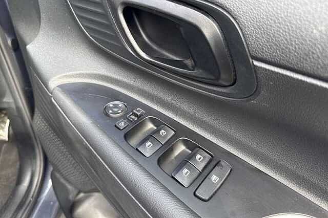 Hyundai BAYON 1.0 T-GDi Advance SUV 5dr Petrol Manual Euro 6 (s/s) (100 ps) Grey