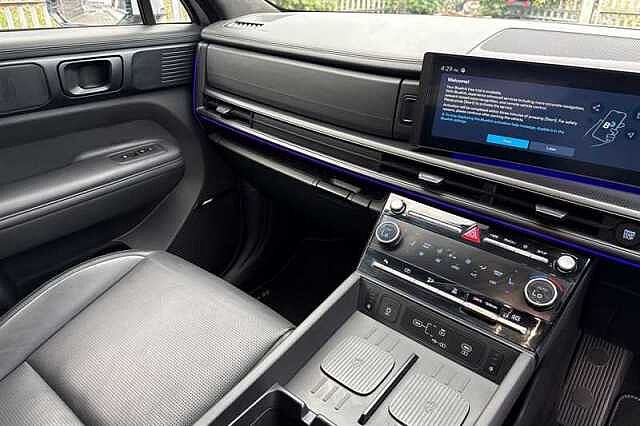 Hyundai SANTA FE 1.6 T-GDi 13.8kWh Calligraphy SUV 5dr Petrol Plug-in Hybrid Auto 4WD Euro 6 (s/s Silver