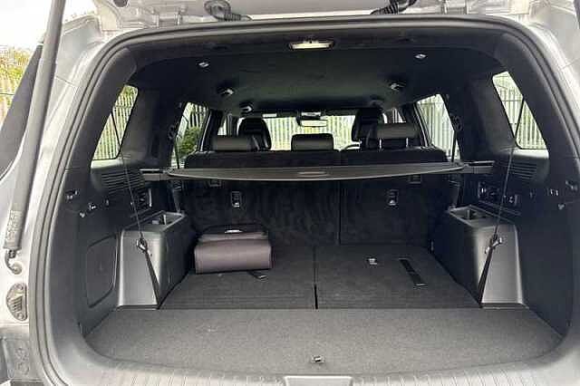 Hyundai SANTA FE 1.6 T-GDi 13.8kWh Calligraphy SUV 5dr Petrol Plug-in Hybrid Auto 4WD Euro 6 (s/s Silver