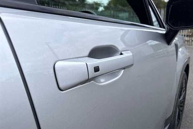 Hyundai SANTA FE 1.6 T-GDi 13.8kWh Calligraphy SUV 5dr Petrol Plug-in Hybrid Auto 4WD Euro 6 (s/s Silver