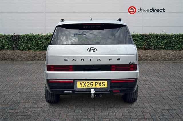 Hyundai SANTA FE 1.6 T-GDi 13.8kWh Calligraphy SUV 5dr Petrol Plug-in Hybrid Auto 4WD Euro 6 (s/s Silver