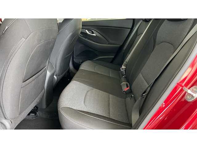 Hyundai I30 1.0T GDi SE Connect 5dr DCT Red