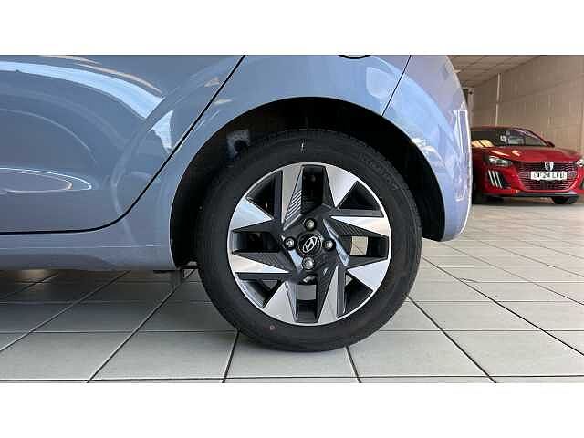 Hyundai I10 1.0 Advance 5dr Auto Blue