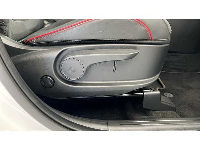 Hyundai TUCSON 1.6T 239 Hybrid N Line 5dr Auto WHITE