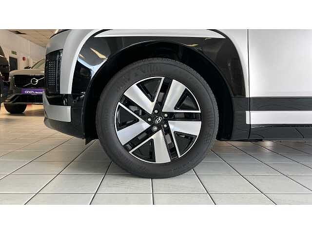 Hyundai IONIQ 9 226kW Ultimate 110kWh 5dr AWD Auto Gold