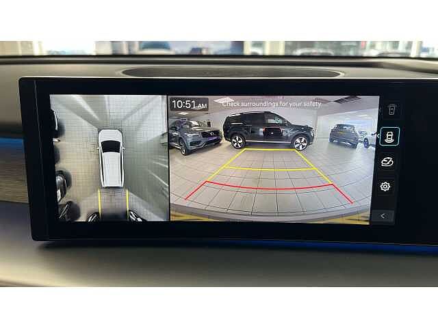 Hyundai IONIQ 9 226kW Ultimate 110kWh 5dr AWD Auto Gold