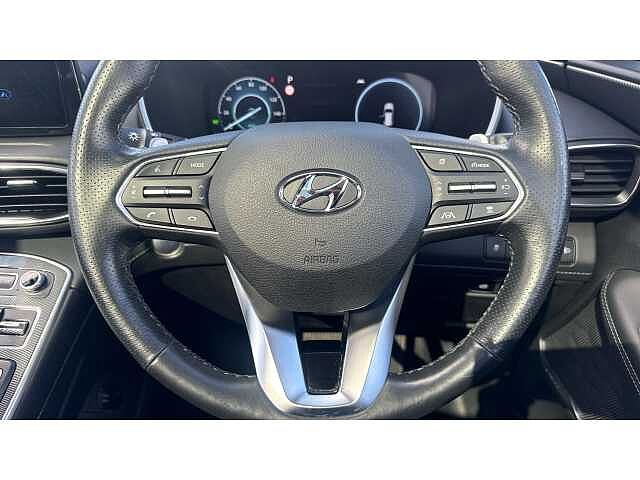 Hyundai SANTA FE SANTA FE 1.6 TGDi Hybrid Ultimate 5dr 4WD Auto BLACK