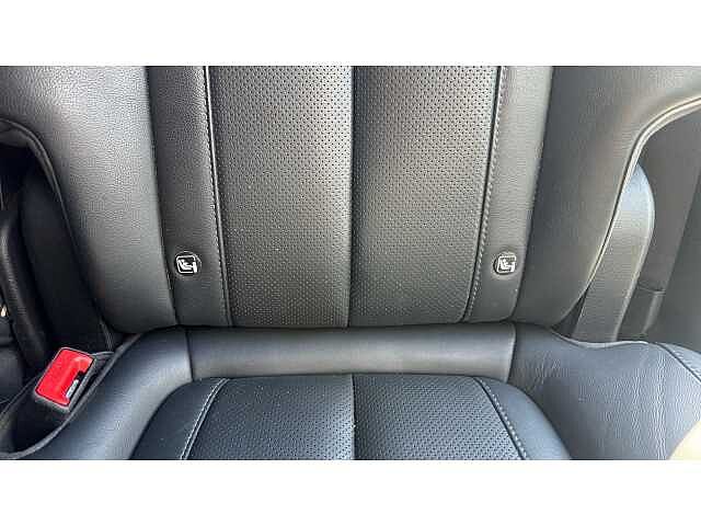 Hyundai SANTA FE SANTA FE 1.6 TGDi Hybrid Ultimate 5dr 4WD Auto BLACK