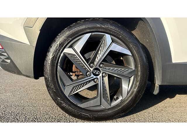 Hyundai TUCSON TUCSON 1.6 TGDi Hybrid 230 Ultimate 5dr 2WD Auto White