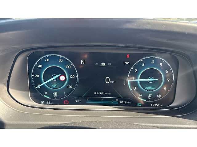 Hyundai I20 I20 1.0T GDi 48V MHD SE Connect 5dr Red