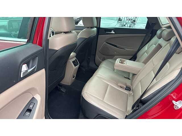 Hyundai TUCSON TUCSON 1.6 TGDi 177 Premium SE 5dr 2WD DCT Red