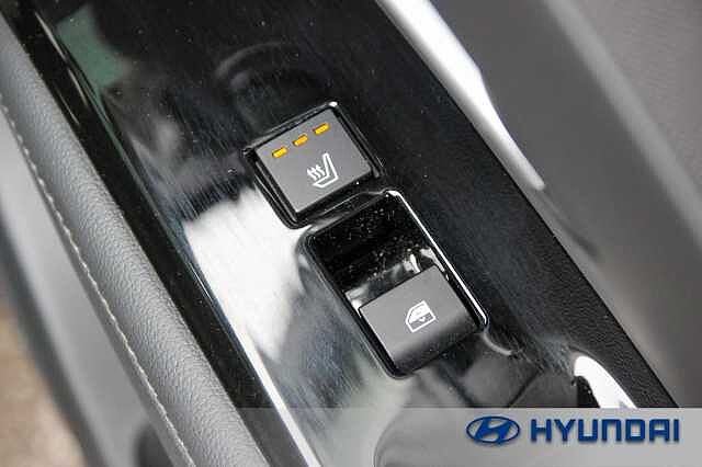 Hyundai TUCSON 1.6T Hybrid Ultimate 5dr 4WD Auto Ecotronic Grey