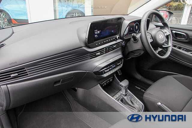 Hyundai BAYON 1.0 TGDi [90] Tech Line 5dr DCT VIBRANT BLUE PEARL