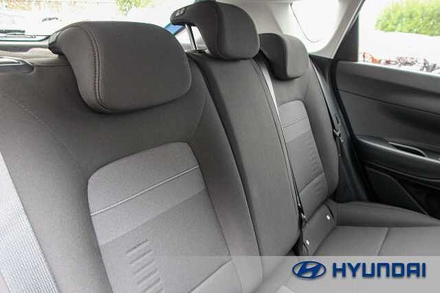 Hyundai BAYON 1.0 TGDi [90] Tech Line 5dr DCT VIBRANT BLUE PEARL