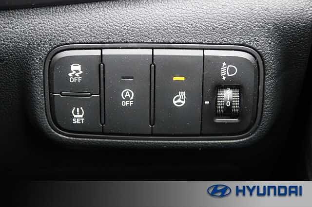 Hyundai BAYON 1.0 TGDi [90] Tech Line 5dr DCT VIBRANT BLUE PEARL