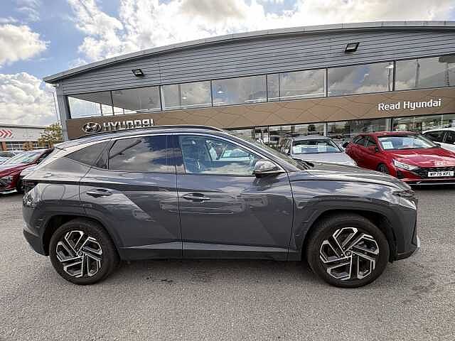 Hyundai TUCSON Ultimate Plug-in Hybrid 1.6 T-GDi PHEV (252ps) Ecotronic Grey